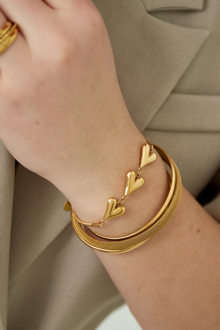 Hearts Unfolded Bracelet - Label Novie