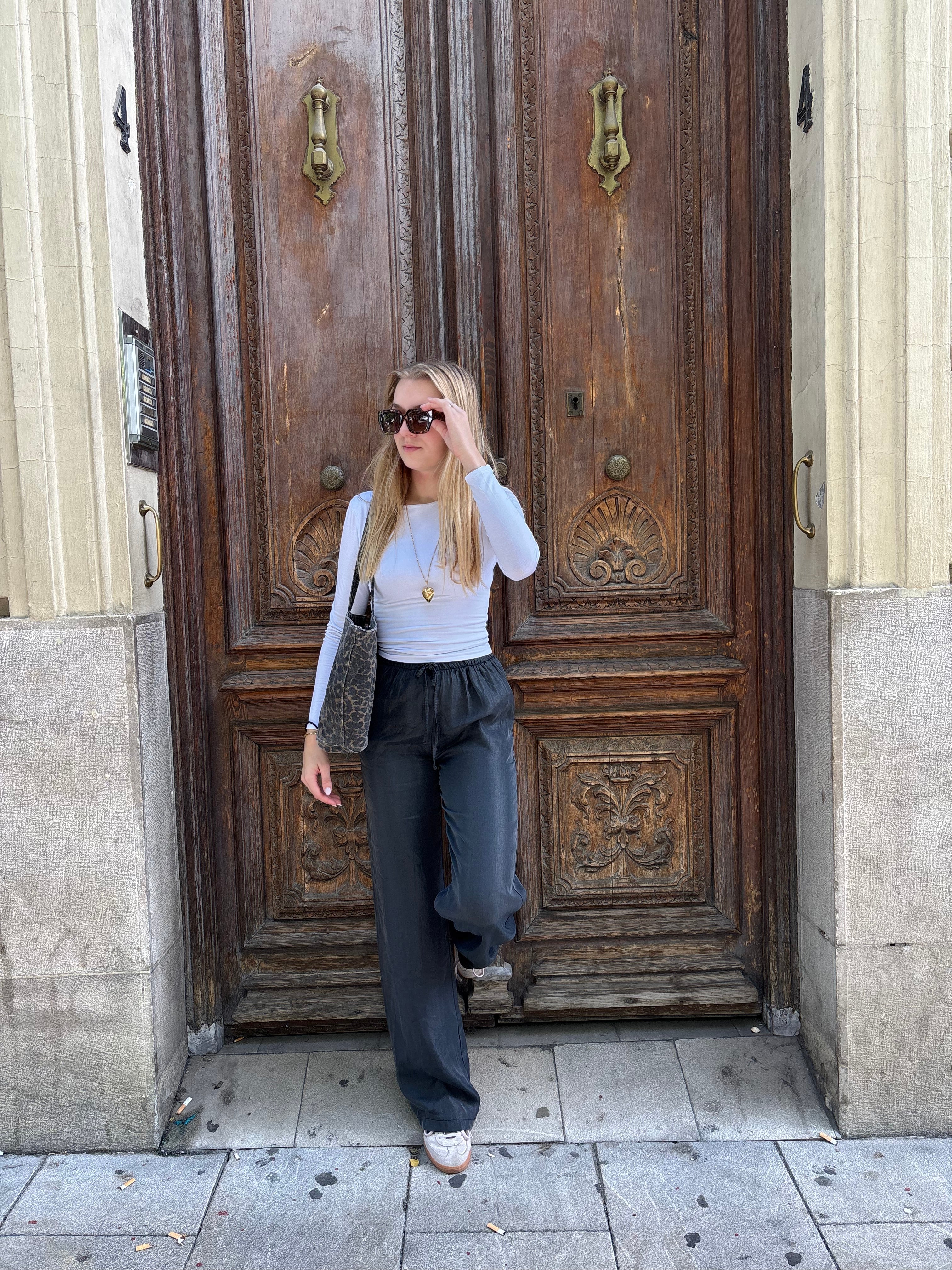 trendy dameskleding online en diverse hippe outfits
